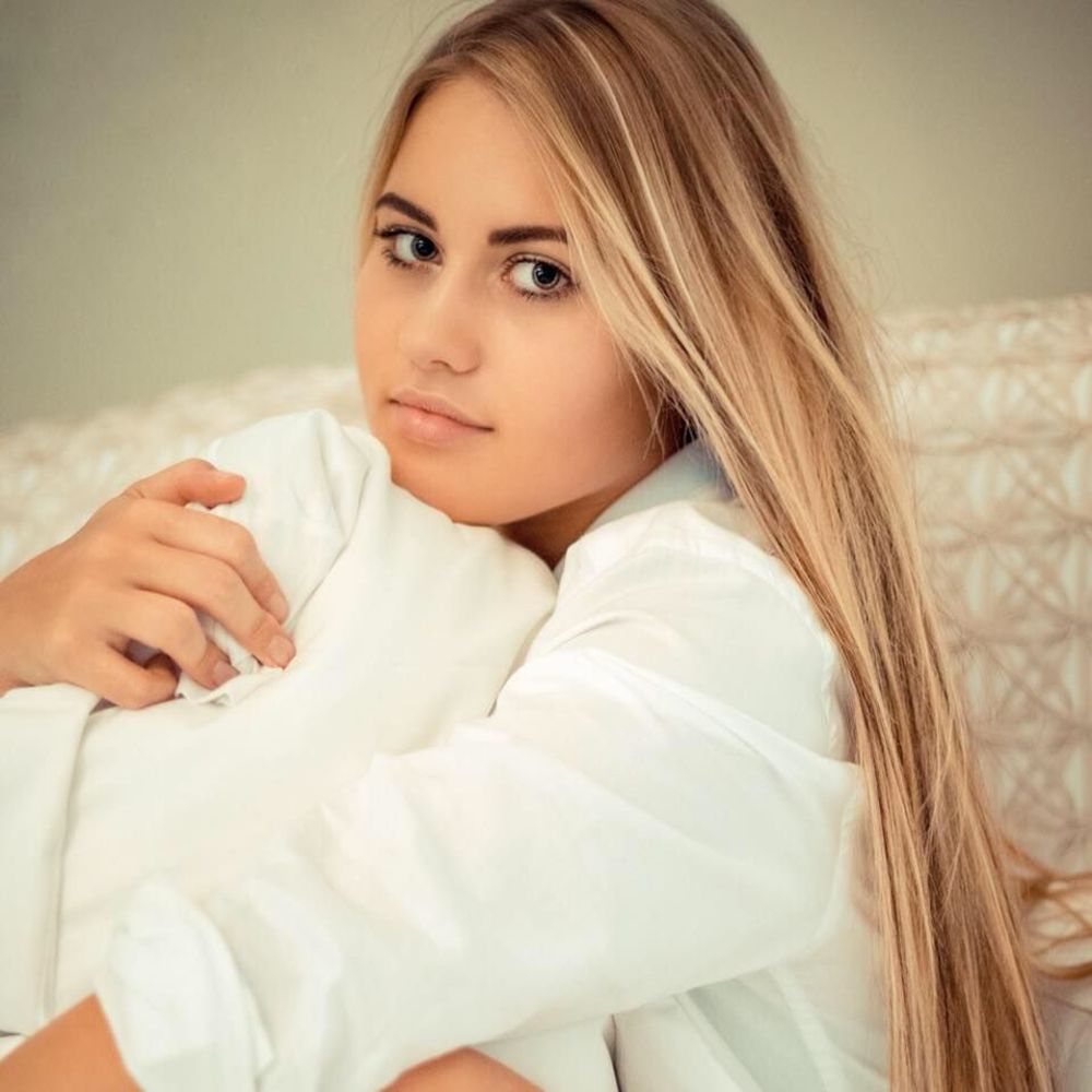 Meet your Posher, Jenna leigh